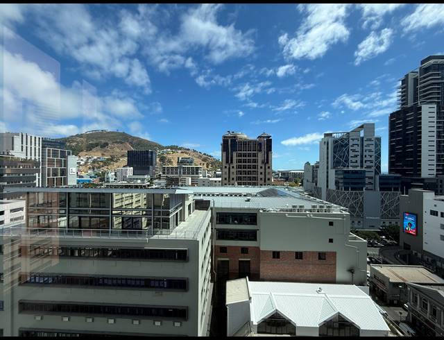 704M² OFFICE FOR SALE IN CAPE TOWN CITY CENTRE